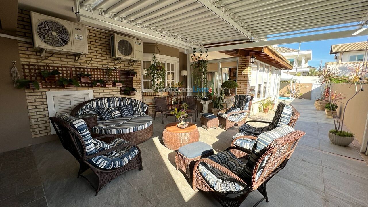 House for vacation rental in Florianopolis (Jurerê Internacional)