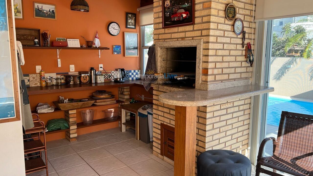 House for vacation rental in Florianopolis (Jurerê Internacional)