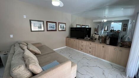 Sala de tv e de jantar