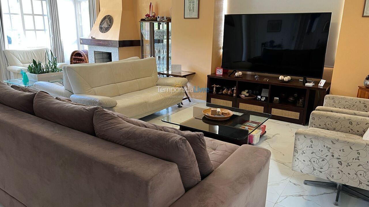 House for vacation rental in Florianopolis (Jurerê Internacional)