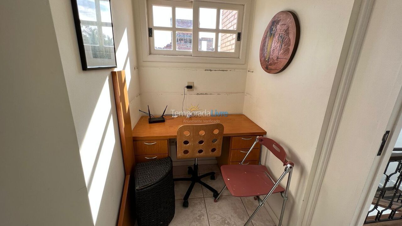 House for vacation rental in Florianopolis (Jurerê Internacional)