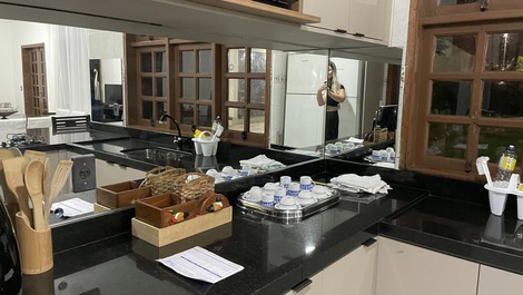 House facing the sea