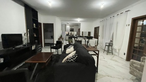 House facing the sea