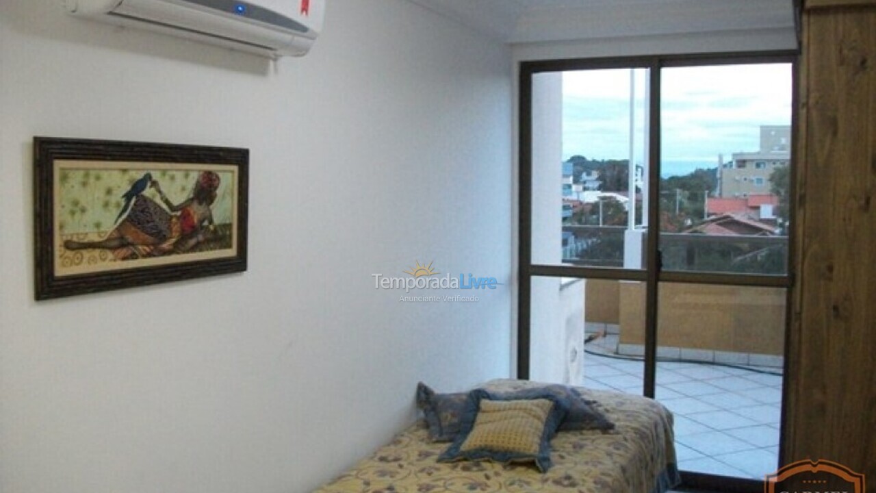 Apartamento para aluguel de temporada em Bombinhas (Praia de Bombas)