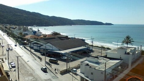 COBERTURA P/11 PESSOAS NA AV. DE BOMBAS, 50M DA PRAIA, VISTA MAR