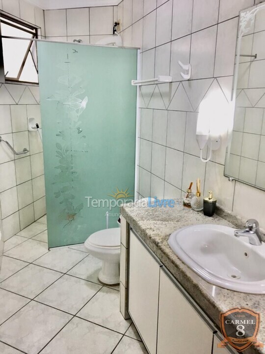 Apartamento para aluguel de temporada em Bombinhas (Praia de Bombas)