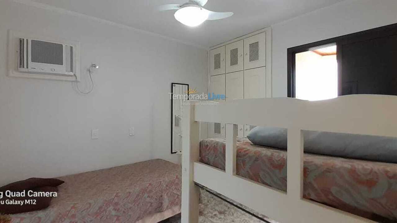 Apartamento para aluguel de temporada em Ubatuba (Praia Grande)