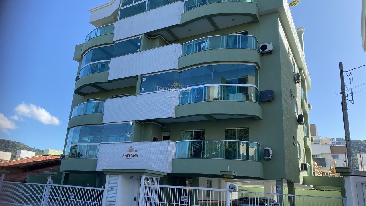 Apartamento para alquiler de vacaciones em Bombinhas (Praia de Bombas)