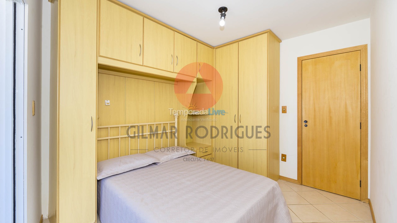 Apartamento para aluguel de temporada em Bombinhas (Canto Grande)