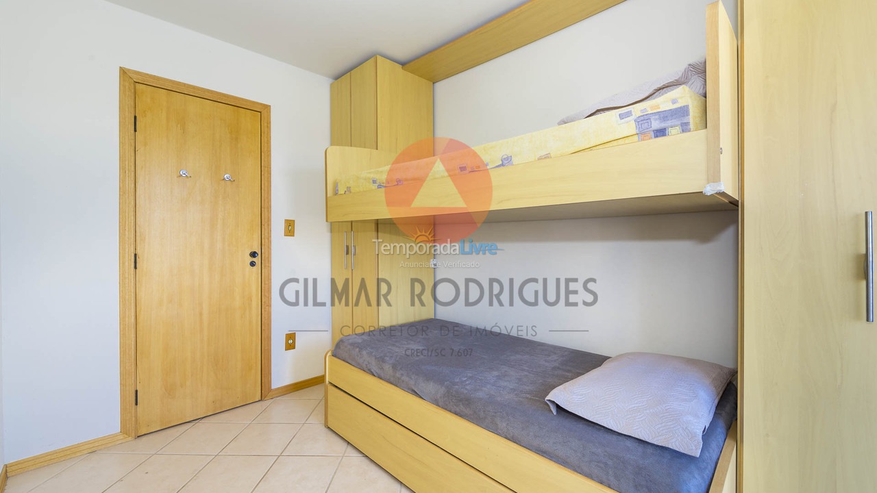 Apartamento para aluguel de temporada em Bombinhas (Canto Grande)