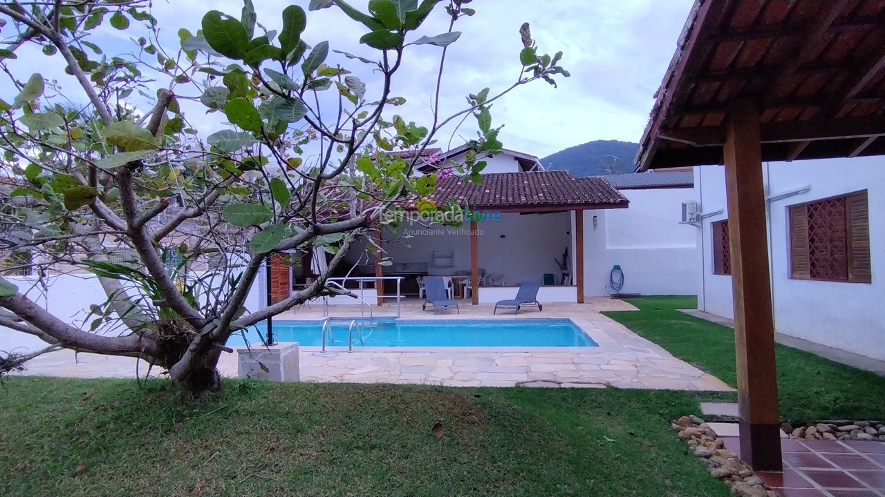 House for vacation rental in Ubatuba (Enseada)