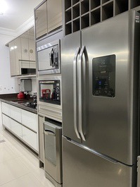 Cozinha bem equipada 