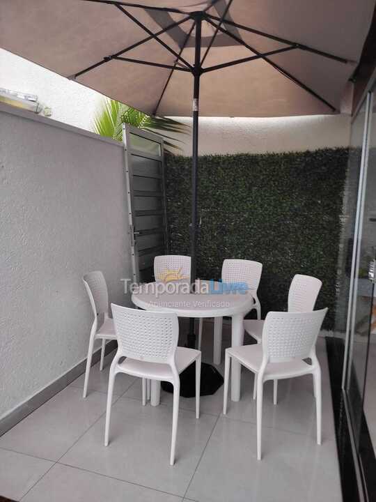 Apartamento para aluguel de temporada em Ubatuba (Praia Grande)