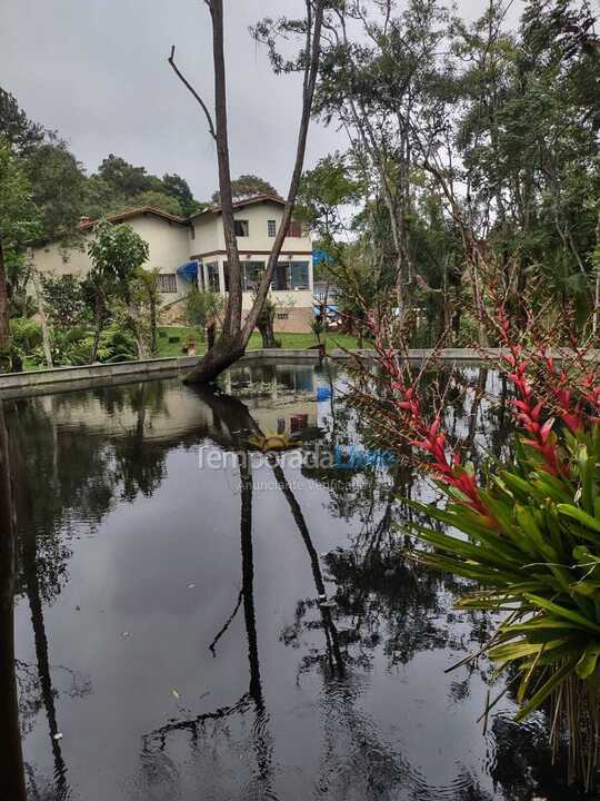 Chácara / sítio para aluguel de temporada em Suzano (Palmeiras)