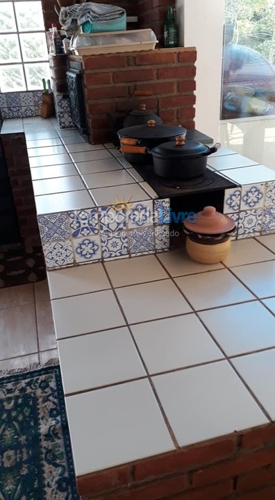 Chácara / sítio para aluguel de temporada em Suzano (Palmeiras)