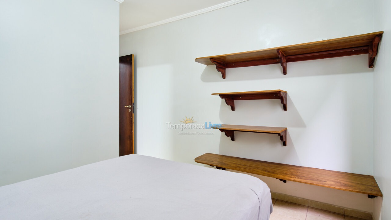 Apartamento para aluguel de temporada em Ubatuba (Praia Grande)