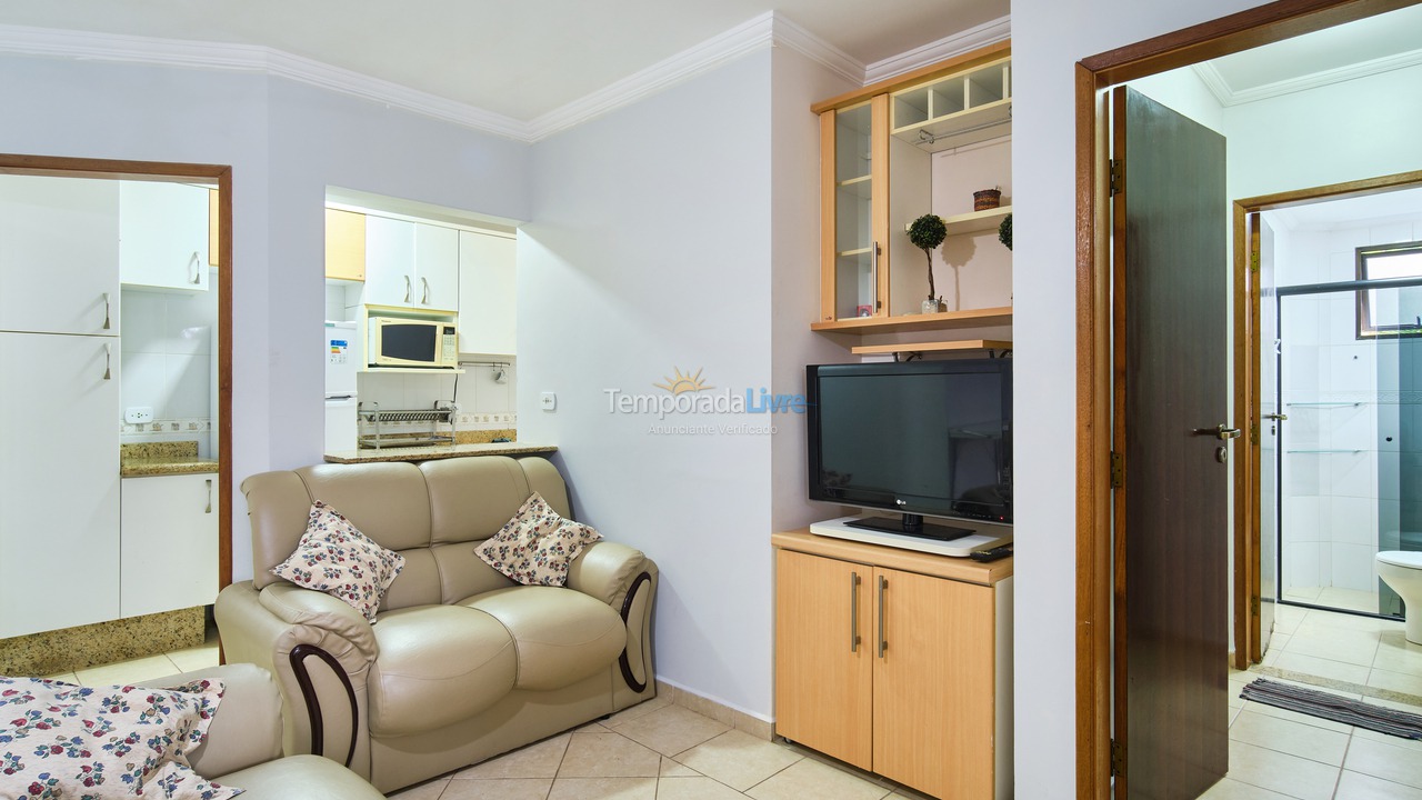 Apartamento para aluguel de temporada em Ubatuba (Praia Grande)