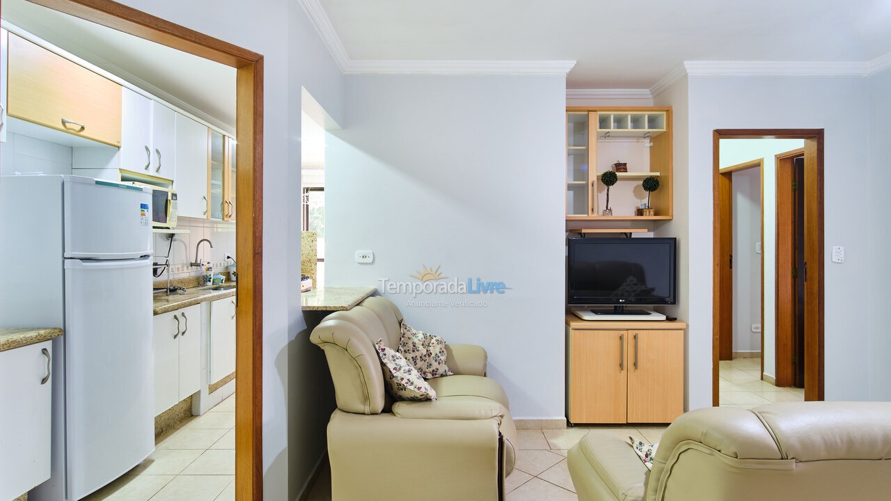 Apartamento para aluguel de temporada em Ubatuba (Praia Grande)