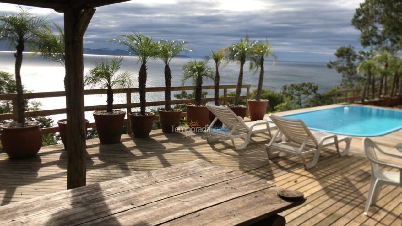 Casa para alquiler de vacaciones em Porto Belo (Araca)