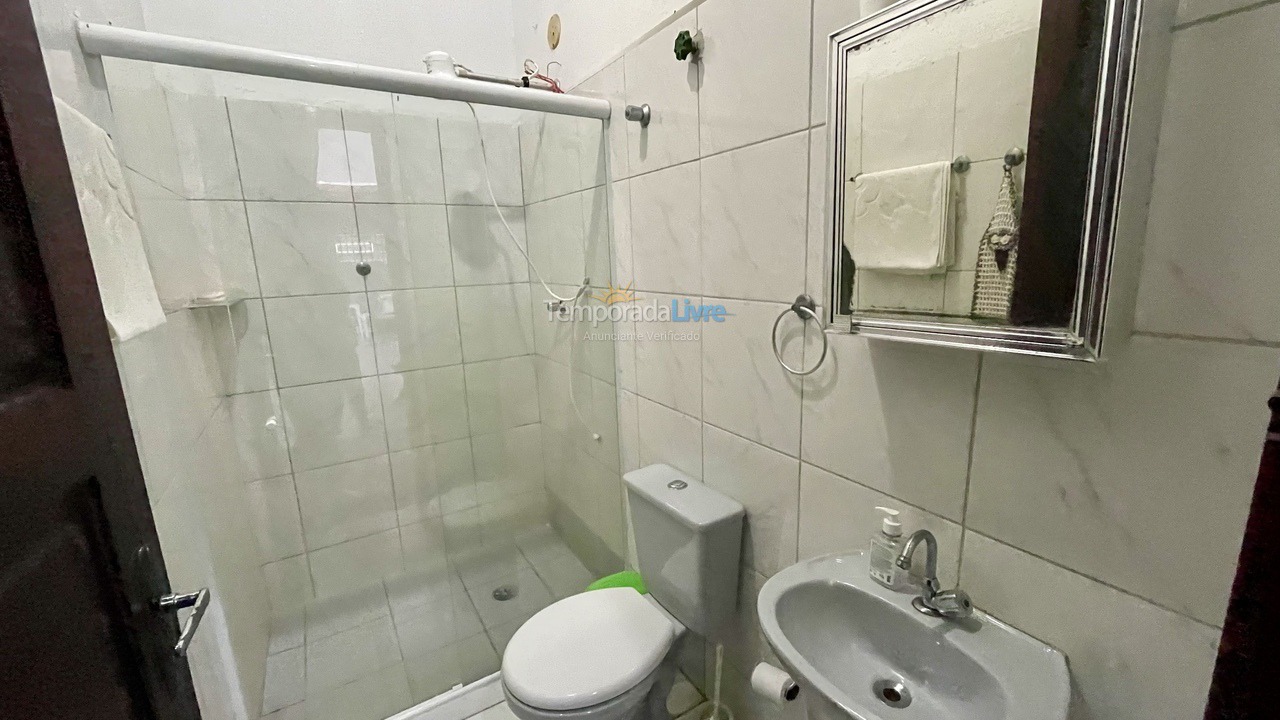 Casa para alquiler de vacaciones em Bertioga (Jardim Indaiá)