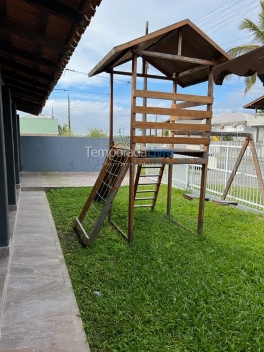 House for vacation rental in São Francisco do Sul (Praia Grande)