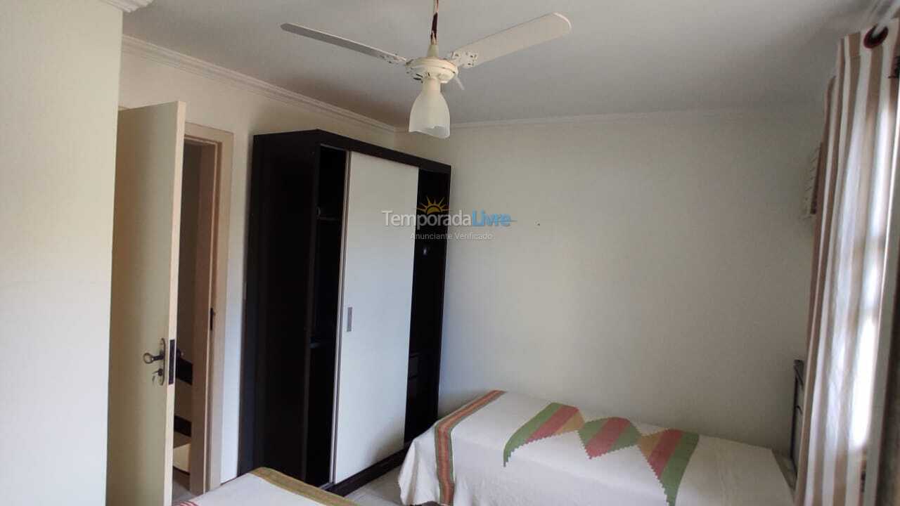 Apartamento para aluguel de temporada em Porto Seguro (Praia de Taperapuan)