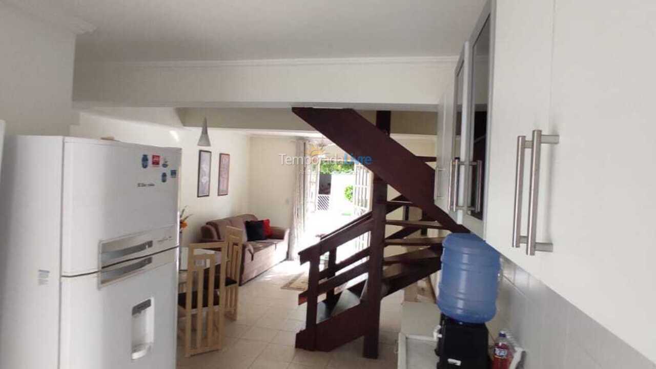 Apartamento para aluguel de temporada em Porto Seguro (Praia de Taperapuan)