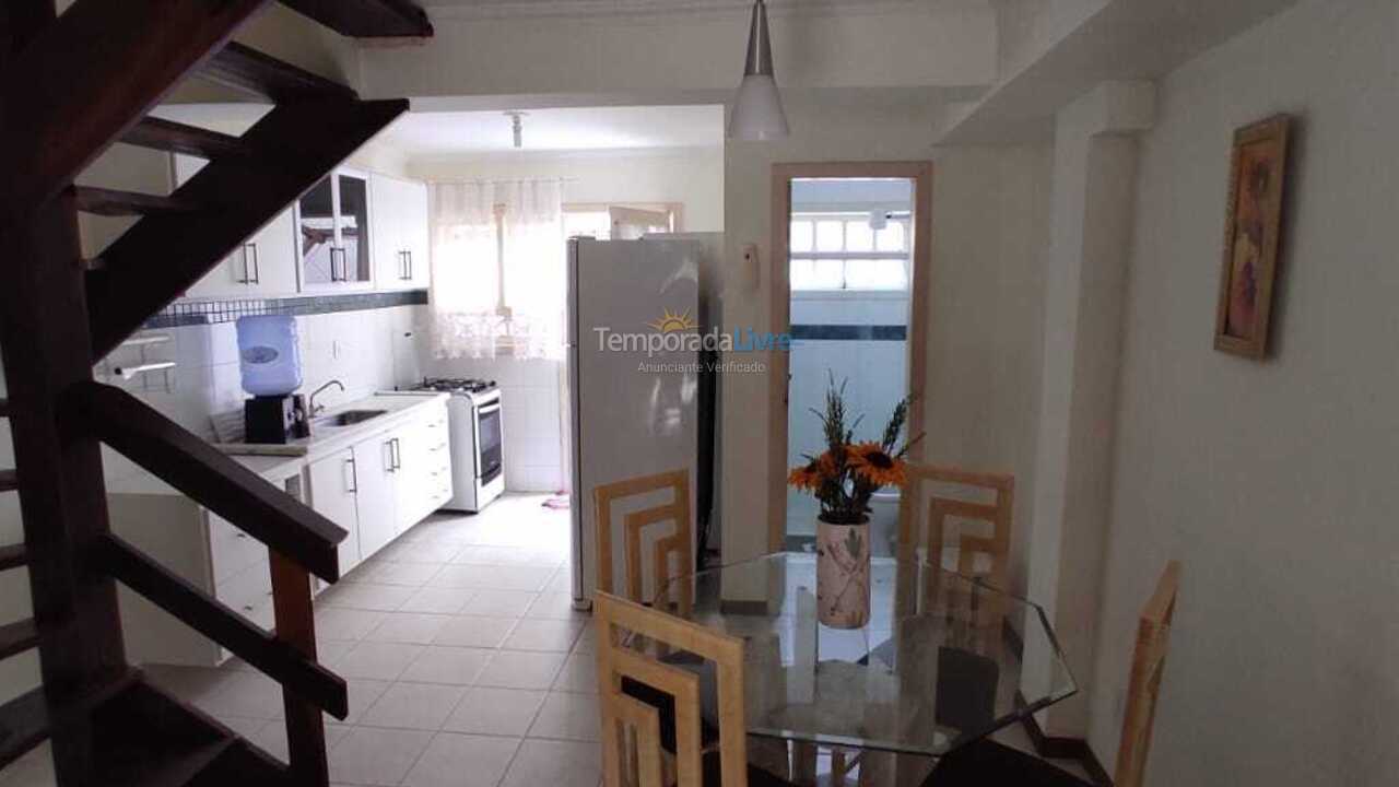 Apartamento para aluguel de temporada em Porto Seguro (Praia de Taperapuan)