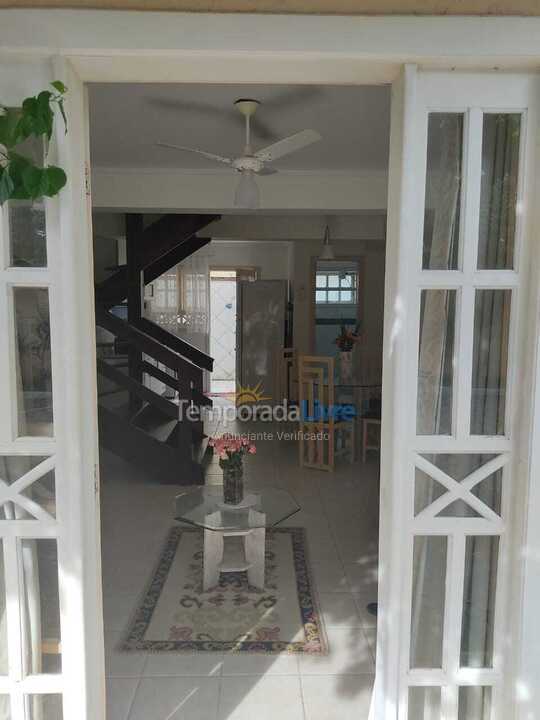 Apartamento para aluguel de temporada em Porto Seguro (Praia de Taperapuan)