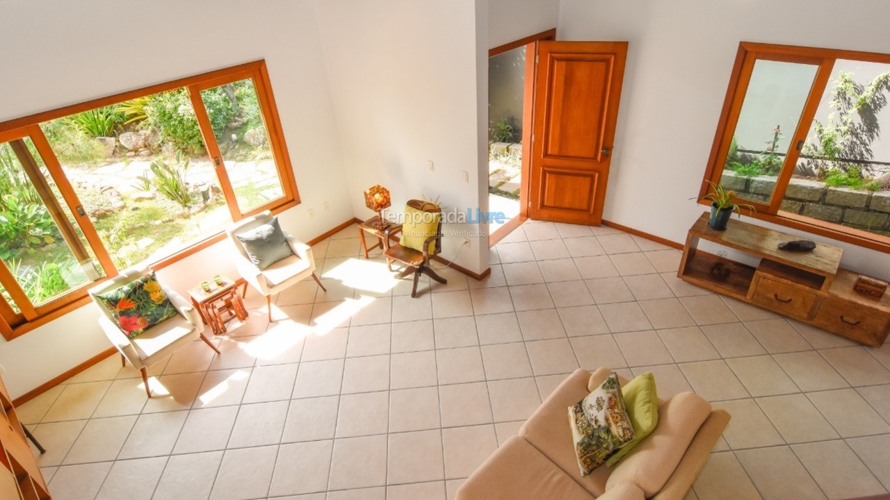 Casa para aluguel de temporada em Florianopolis (Lagoa da Conceição)