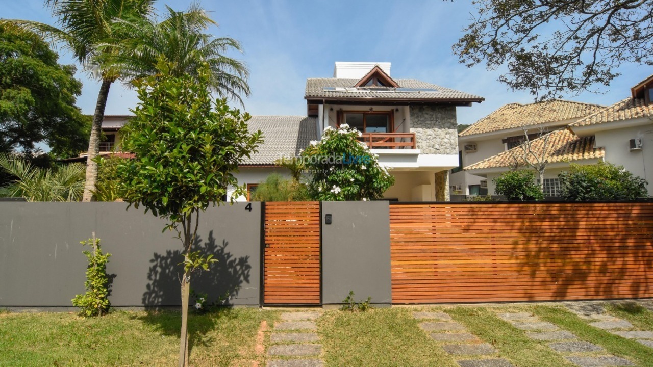 Casa para aluguel de temporada em Florianopolis (Lagoa da Conceição)