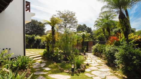 Lindissima Casa Condominio Porto da Lagoa - Aluguel por temporada