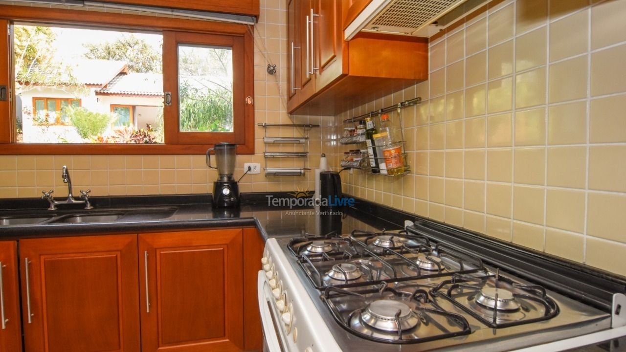 Casa para aluguel de temporada em Florianopolis (Lagoa da Conceição)