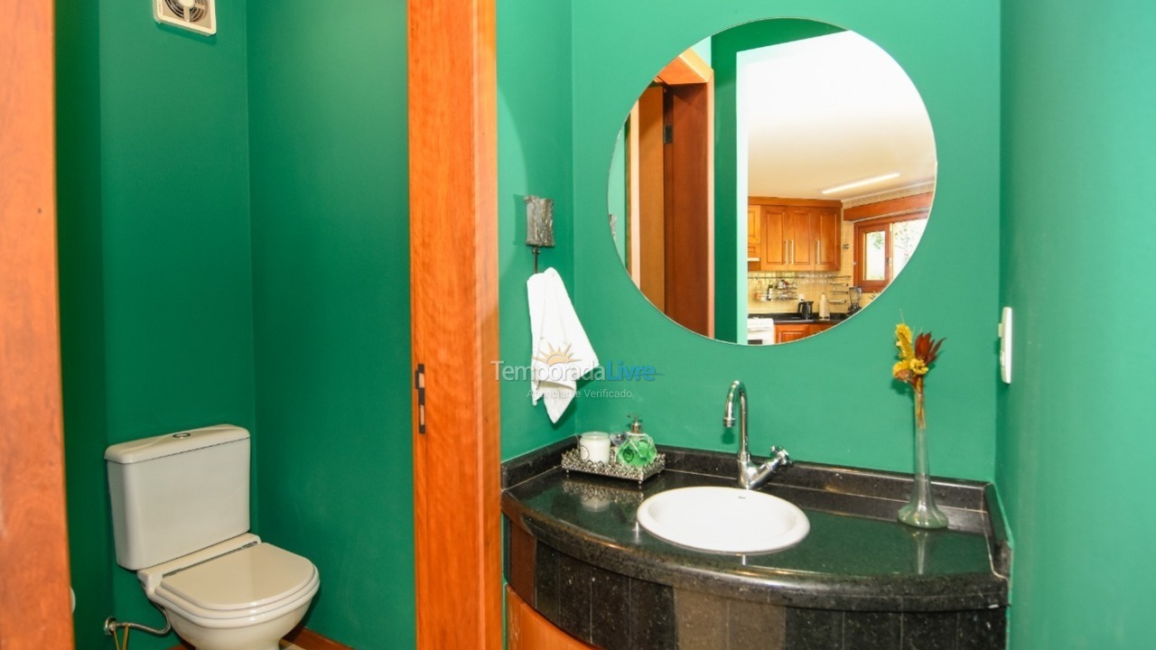 Casa para aluguel de temporada em Florianopolis (Lagoa da Conceição)