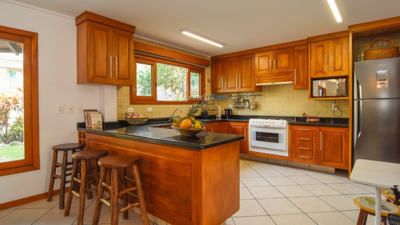 Casa para aluguel de temporada em Florianopolis (Lagoa da Conceição)