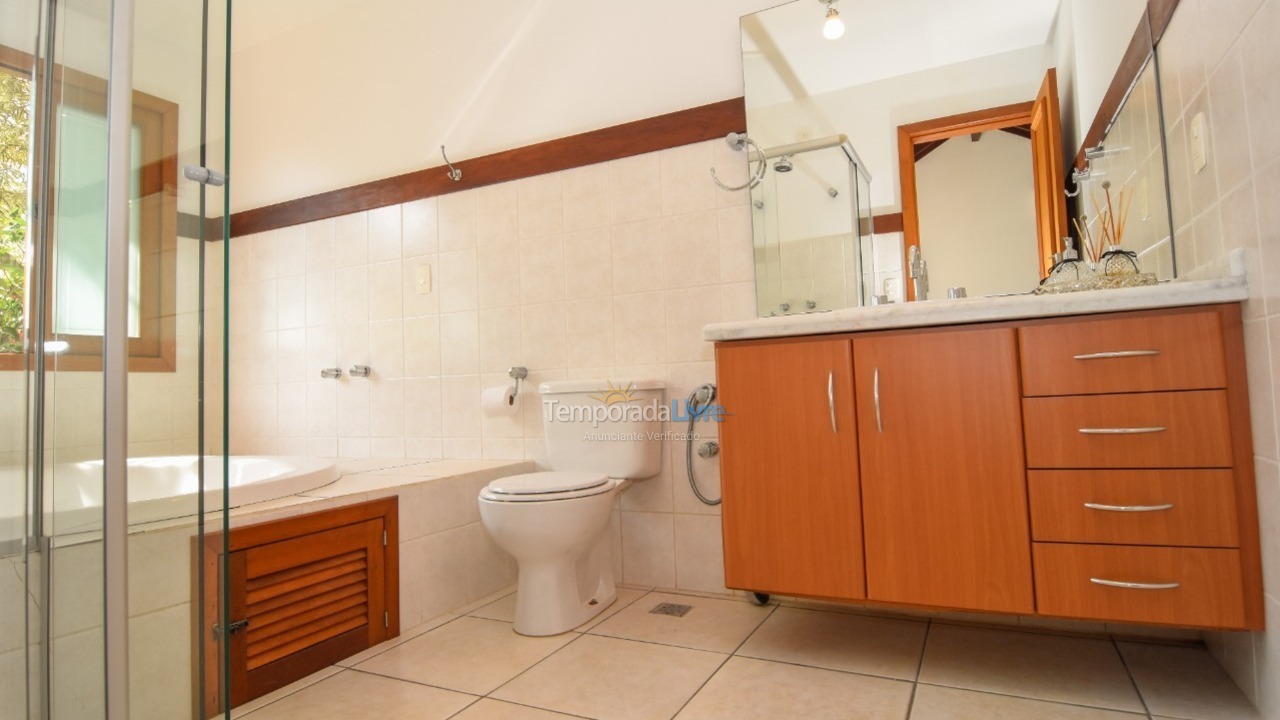 Casa para aluguel de temporada em Florianopolis (Lagoa da Conceição)