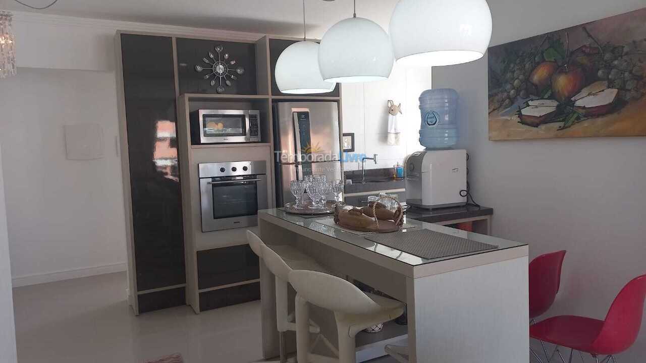 Apartment for vacation rental in Bombinhas (Praia de Bombas)