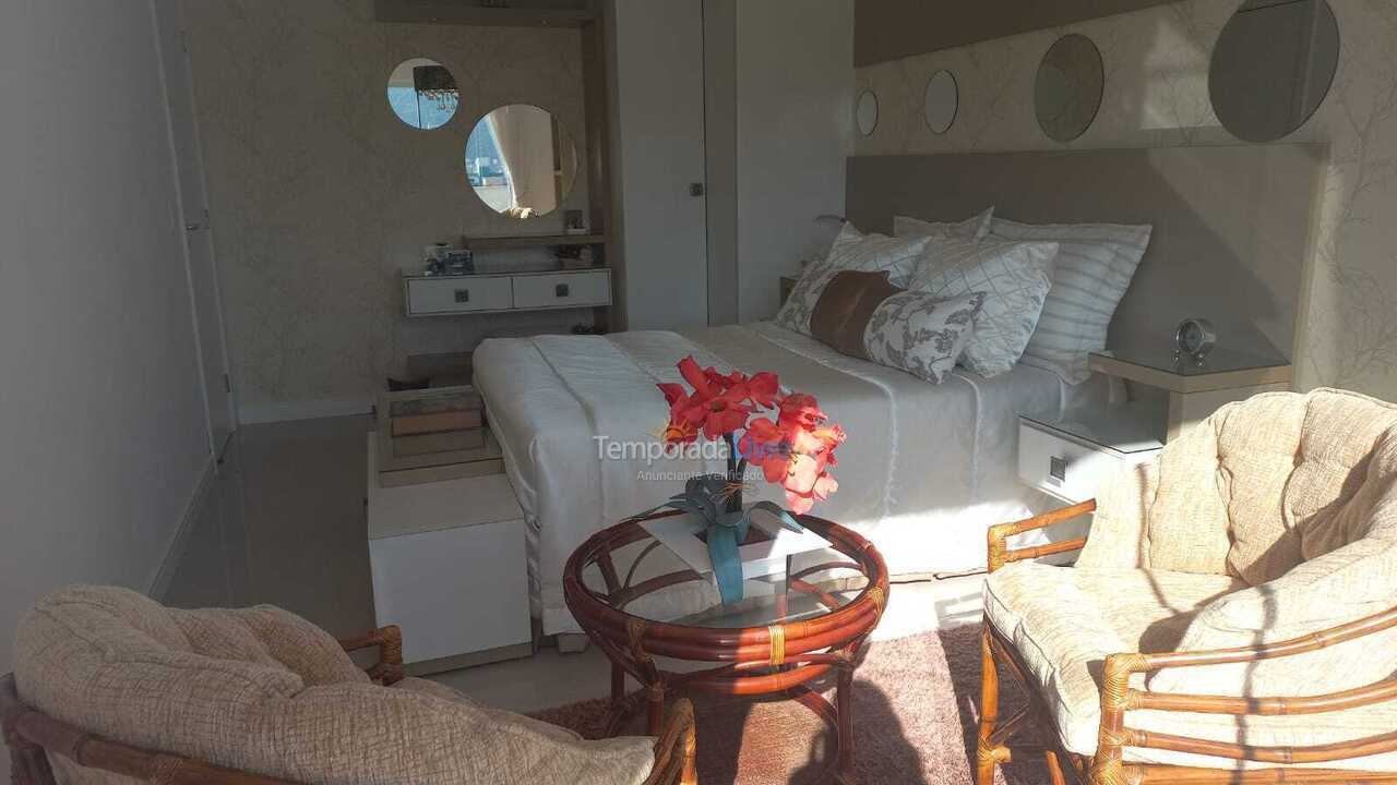 Apartment for vacation rental in Bombinhas (Praia de Bombas)