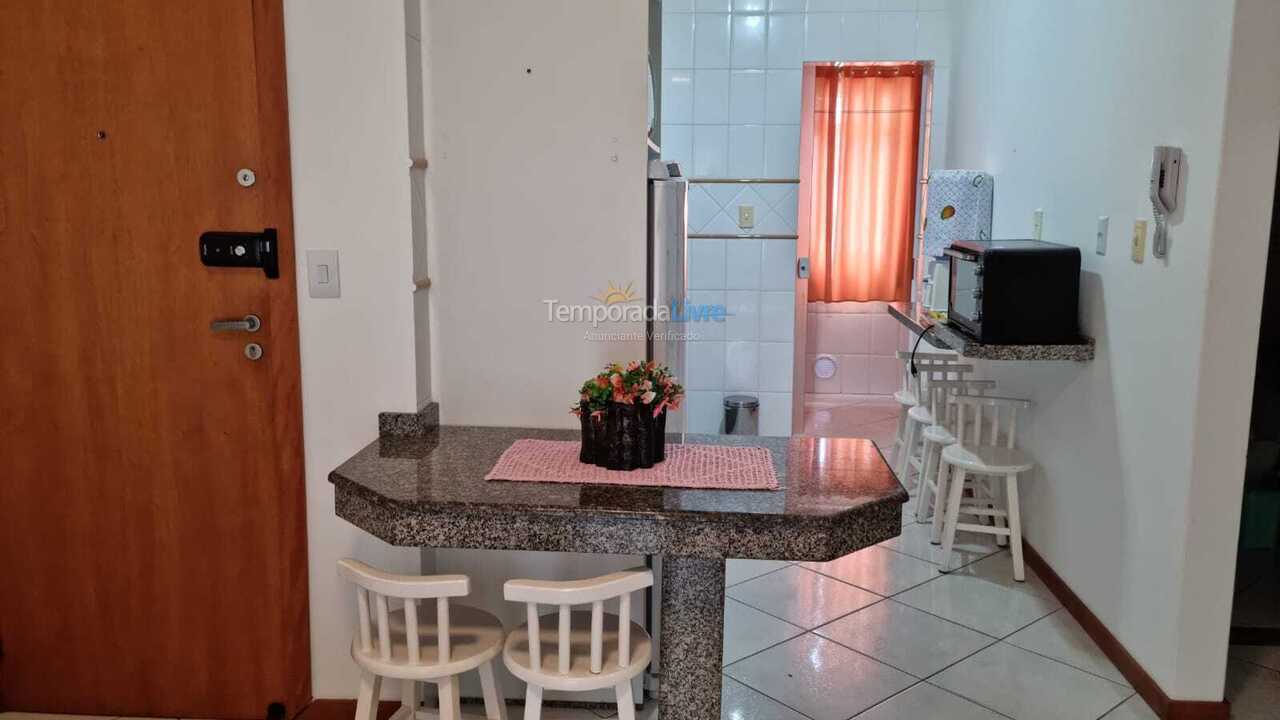 Apartamento para aluguel de temporada em Bombinhas (Praia de Bombas)
