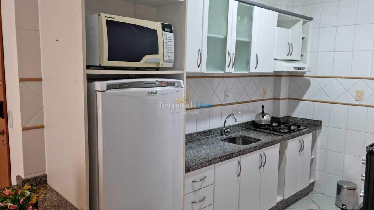 Apartamento para aluguel de temporada em Bombinhas (Praia de Bombas)