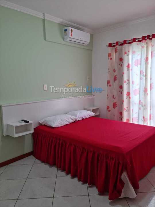 Apartamento para aluguel de temporada em Bombinhas (Praia de Bombas)