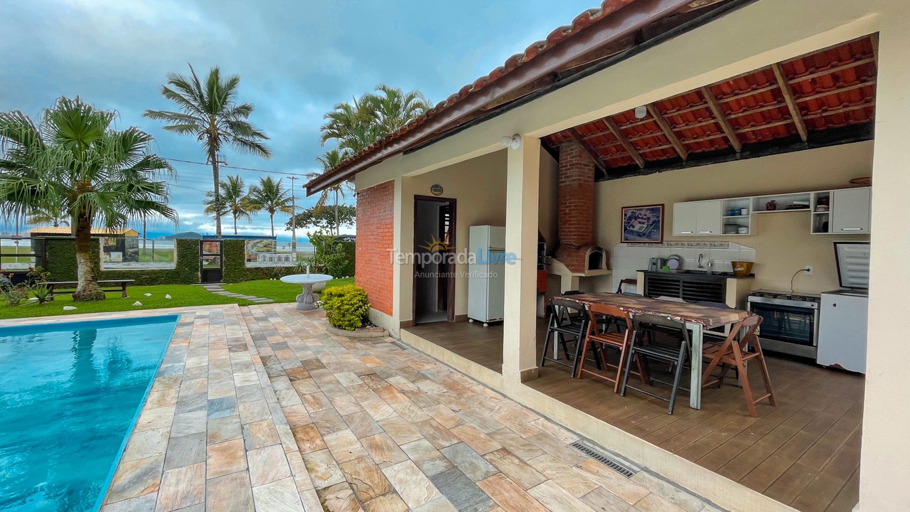 House for vacation rental in Bertioga (Praia do Indaiá)