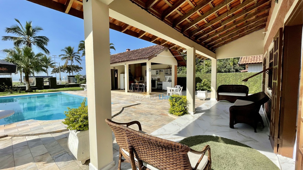 House for vacation rental in Bertioga (Praia do Indaiá)