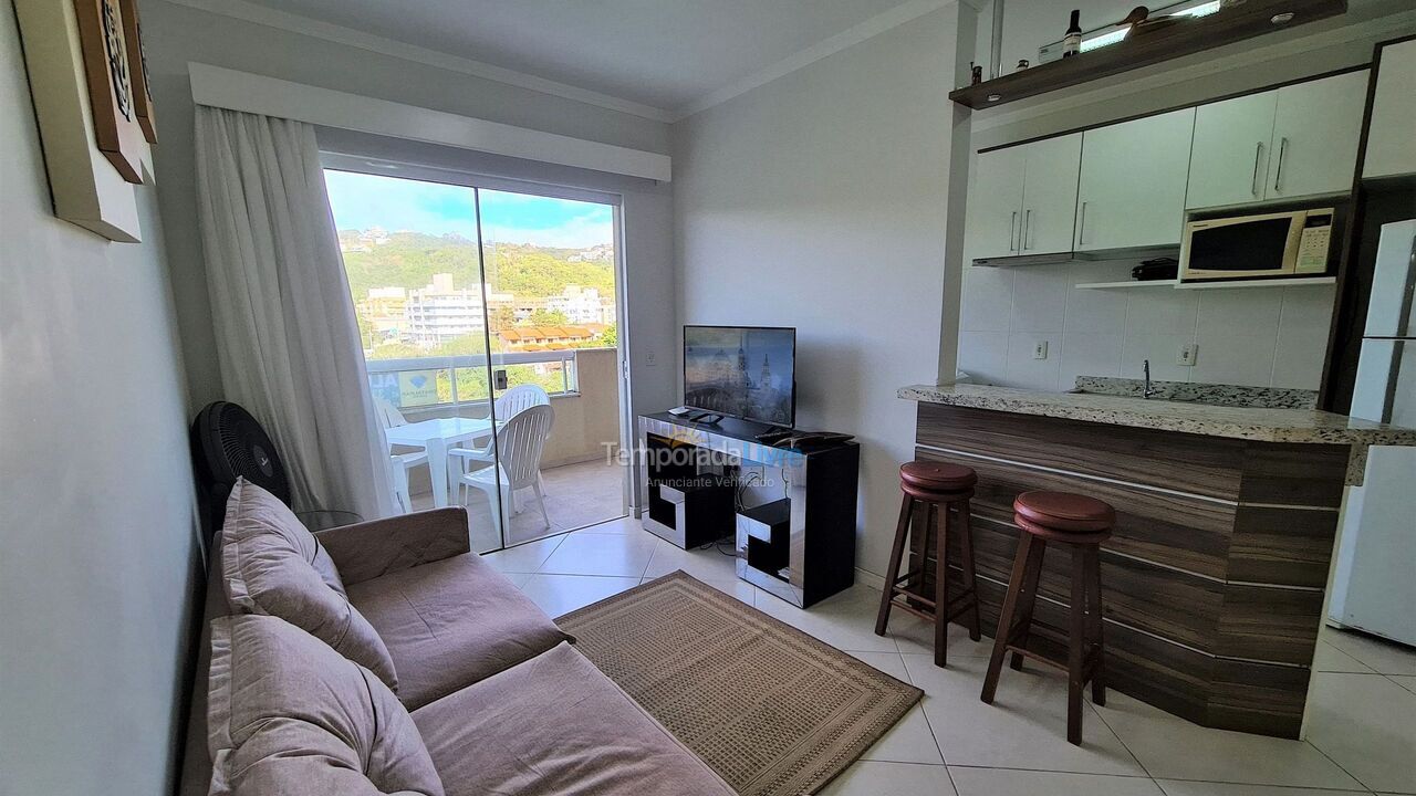 Apartamento para aluguel de temporada em Bombinhas (Praia de Bombas)