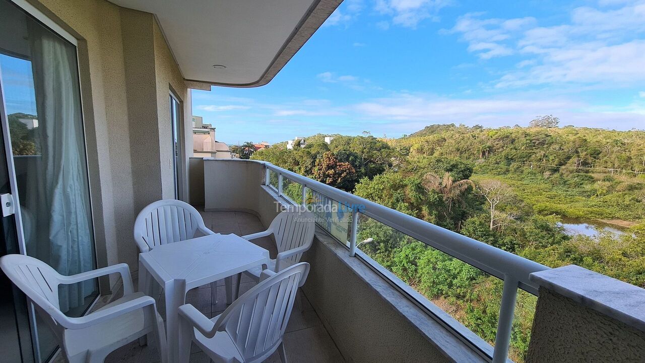 Apartamento para aluguel de temporada em Bombinhas (Praia de Bombas)