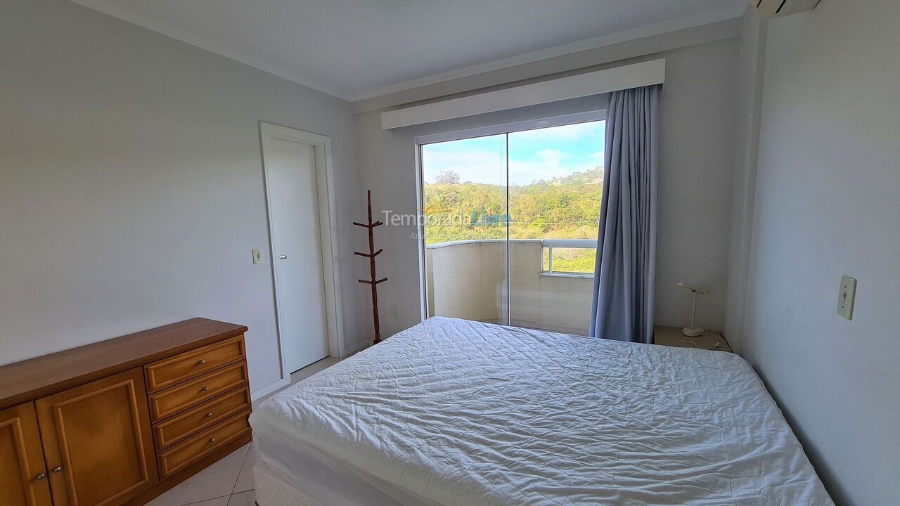 Apartamento para aluguel de temporada em Bombinhas (Praia de Bombas)