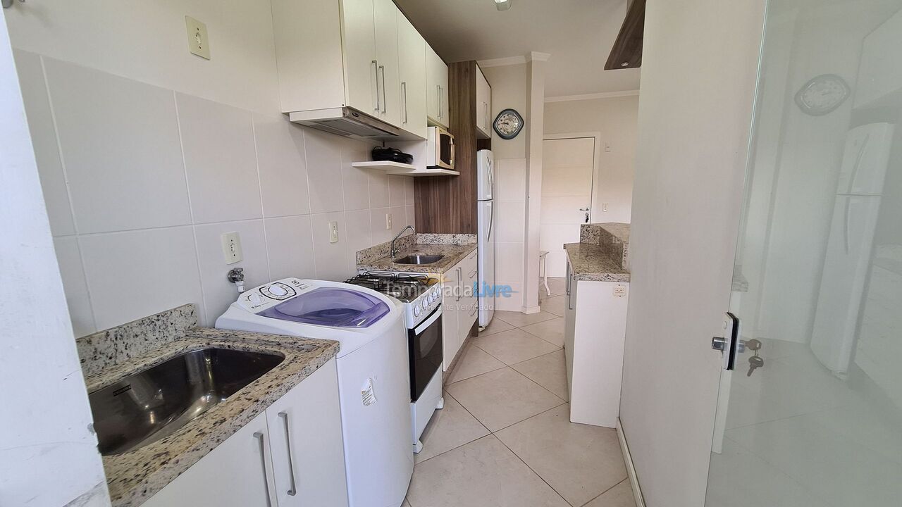 Apartamento para aluguel de temporada em Bombinhas (Praia de Bombas)