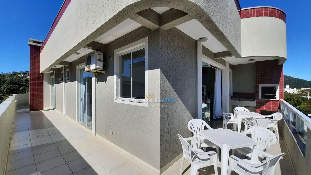 Apartamento para aluguel de temporada em Bombinhas (Praia de Bombas)