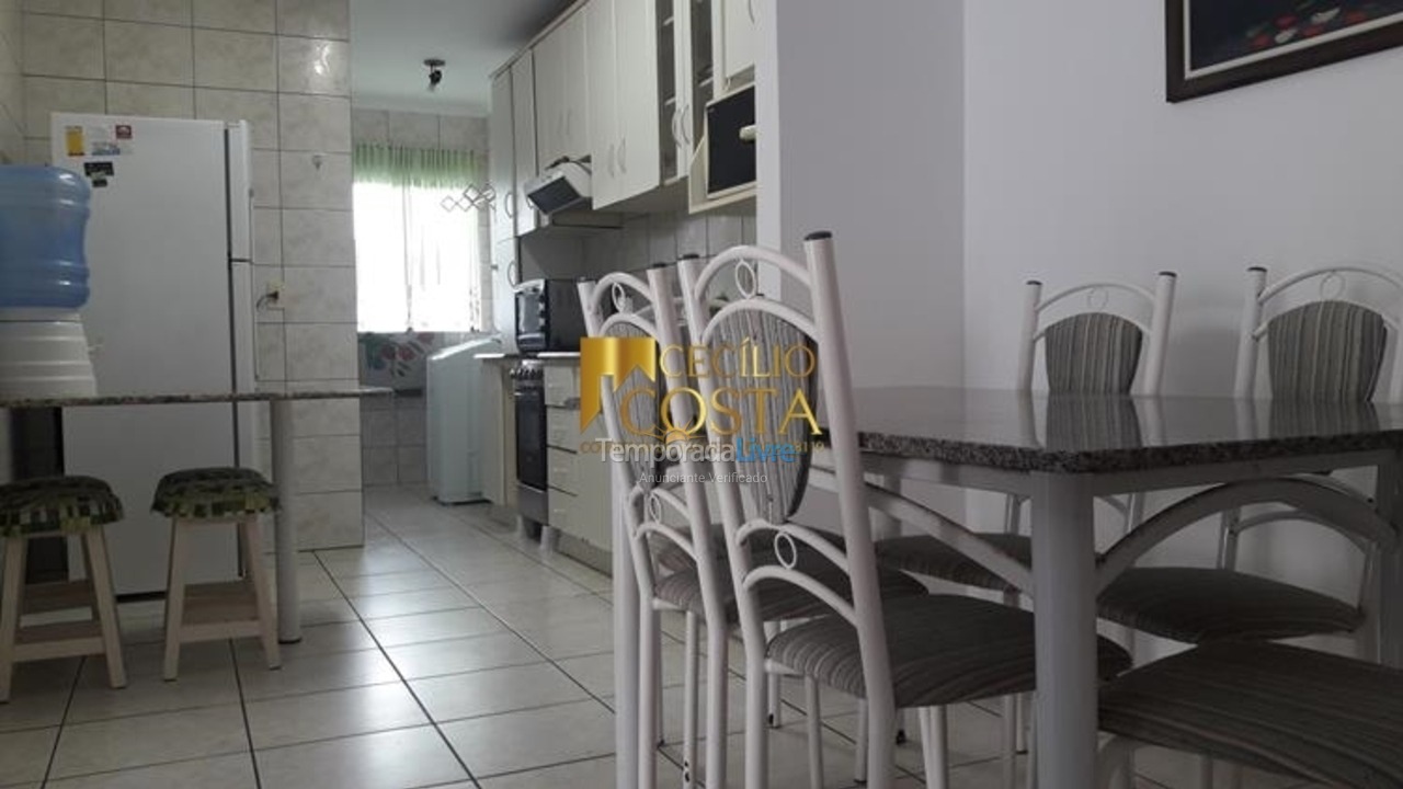 Apartment for vacation rental in Itapema (Meia Praia)