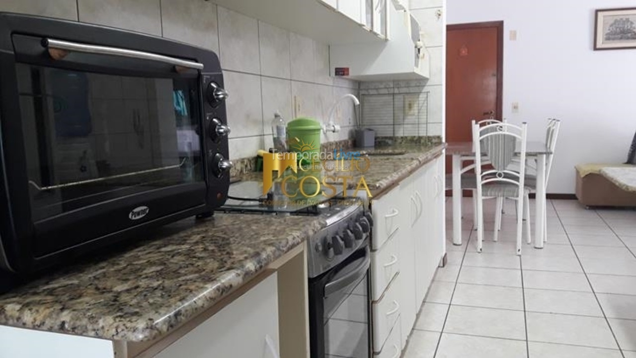 Apartment for vacation rental in Itapema (Meia Praia)